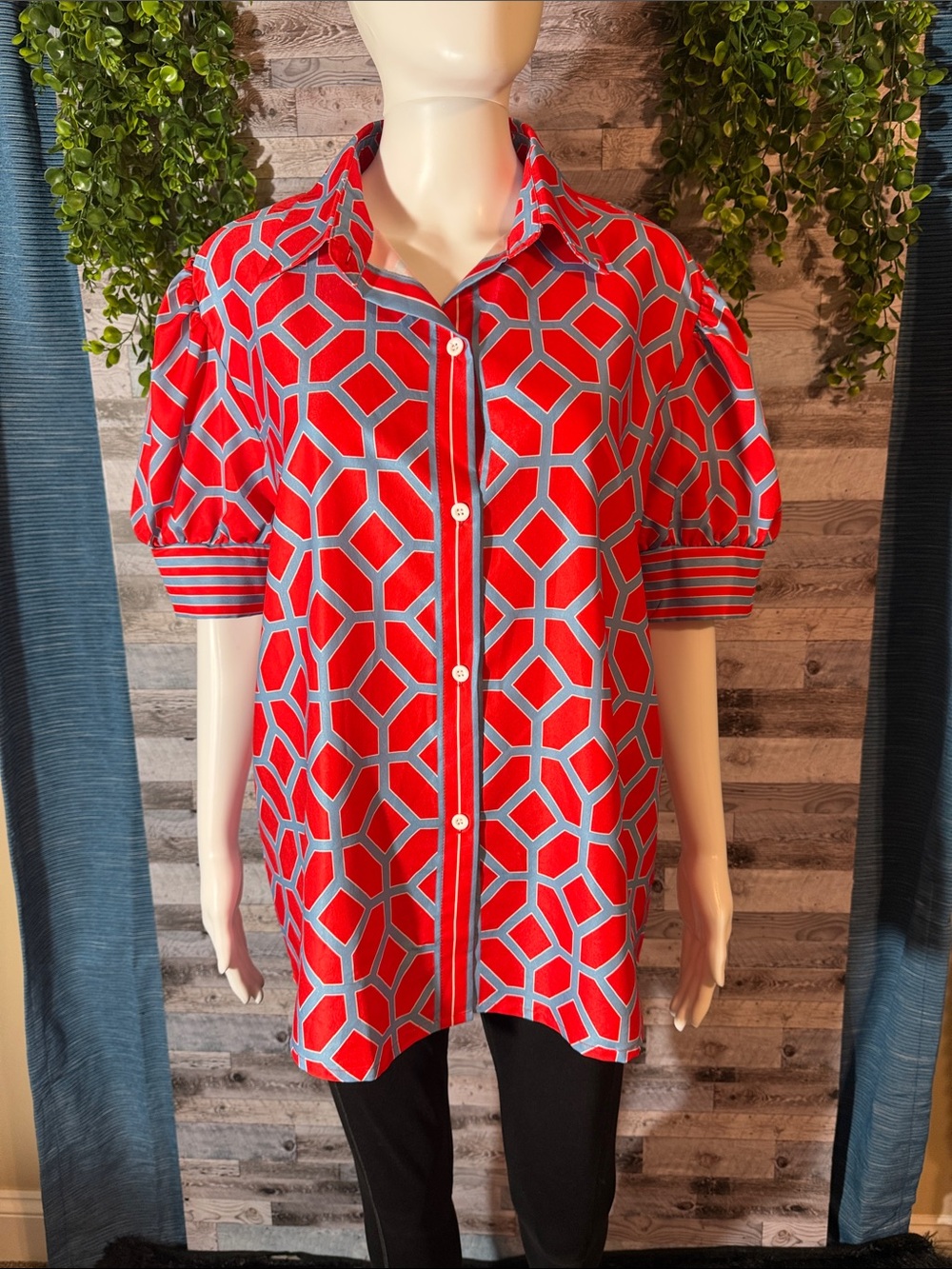 Red Geometric Button-Front Women’s Top